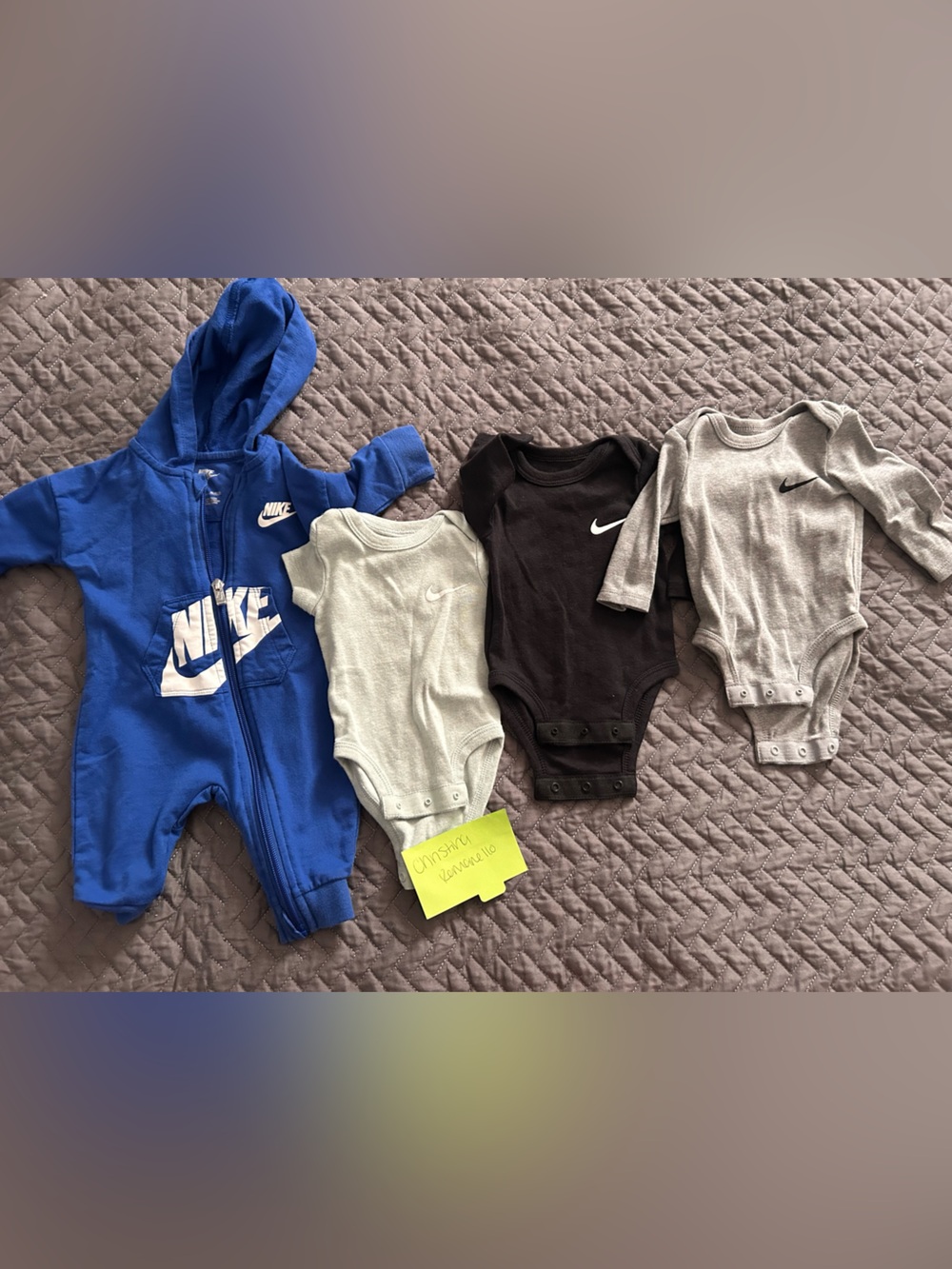 Nike baby bundle 0-3 months
